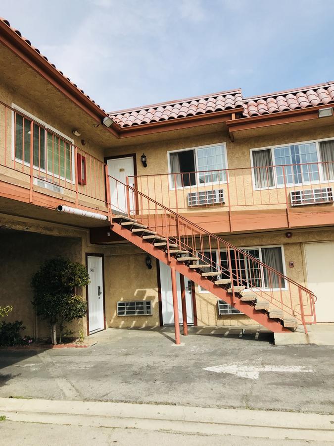 Norwalk Inn & Suites Εξωτερικό φωτογραφία