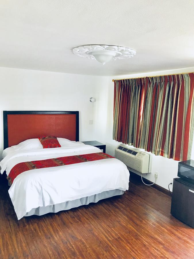 Norwalk Inn & Suites Εξωτερικό φωτογραφία
