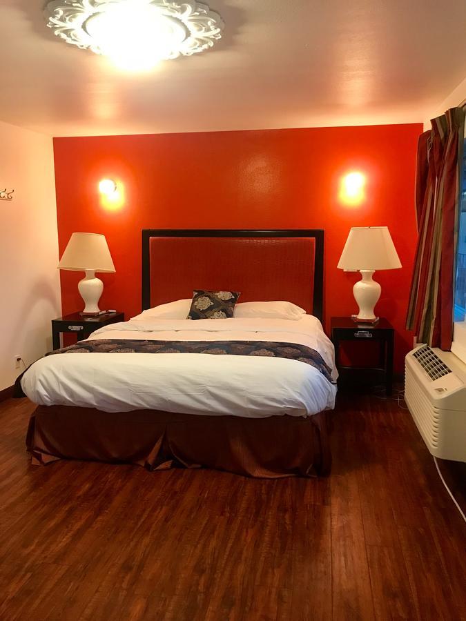 Norwalk Inn & Suites Εξωτερικό φωτογραφία